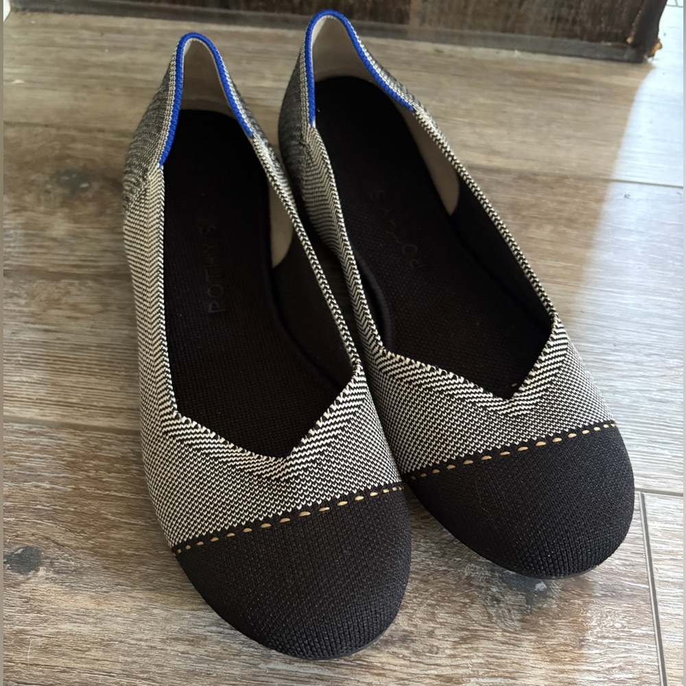 Rothy's Black and Cream Flats with Slip-On Design Very Good Size 8.5